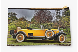 Classic cars on studio pouches